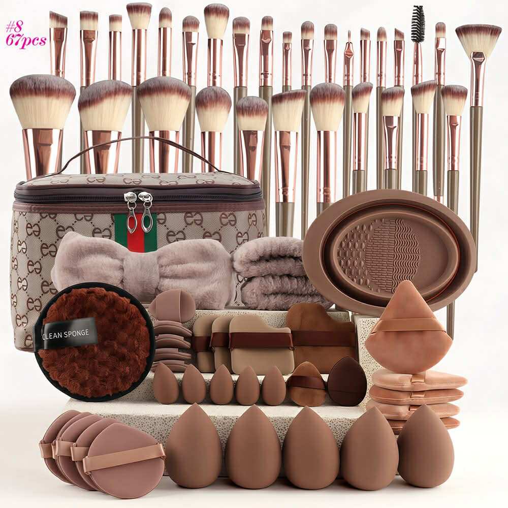 MAKE-UP BRUSH/ACCESSORY SETS