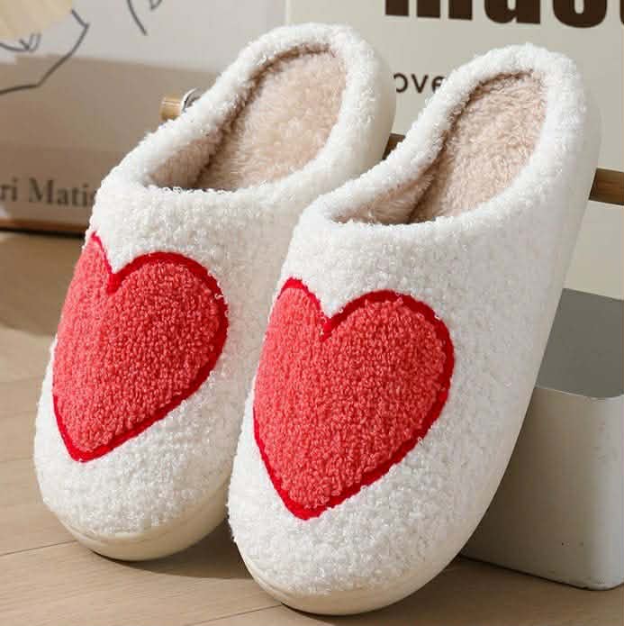 LOVE IS IN THE AIR SLIPPERS