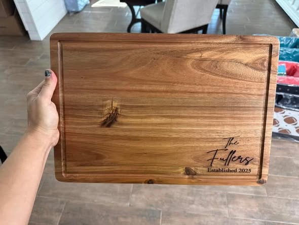 Acacia cutting boards